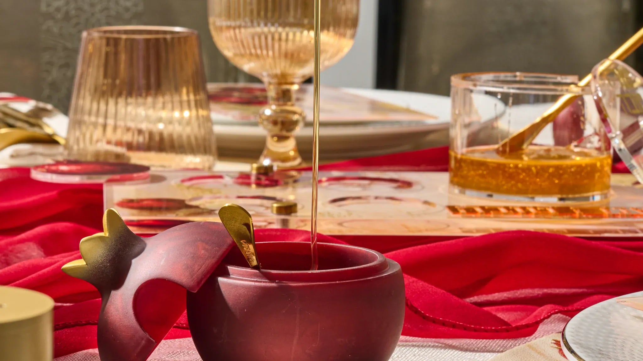 Meaningful Rosh Hashanah Gifts They'll Actually Use in 5787 - Waterdale Collection