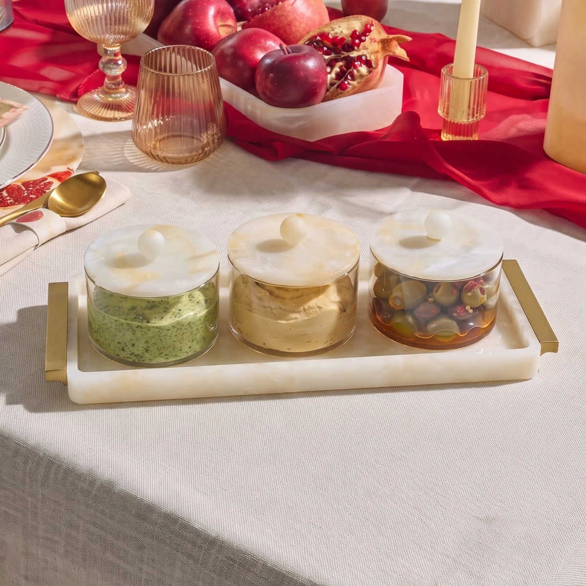 Set of acrylic dip holders with a resin tray and resin lids.