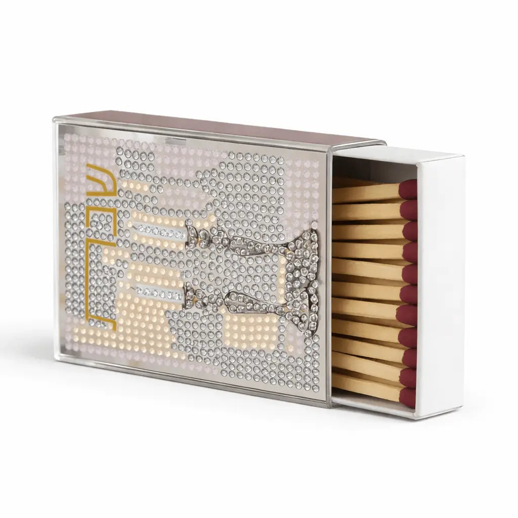 Diamond art Shabbos matchbox with crystal candlestick design and matches – Waterdale Collection