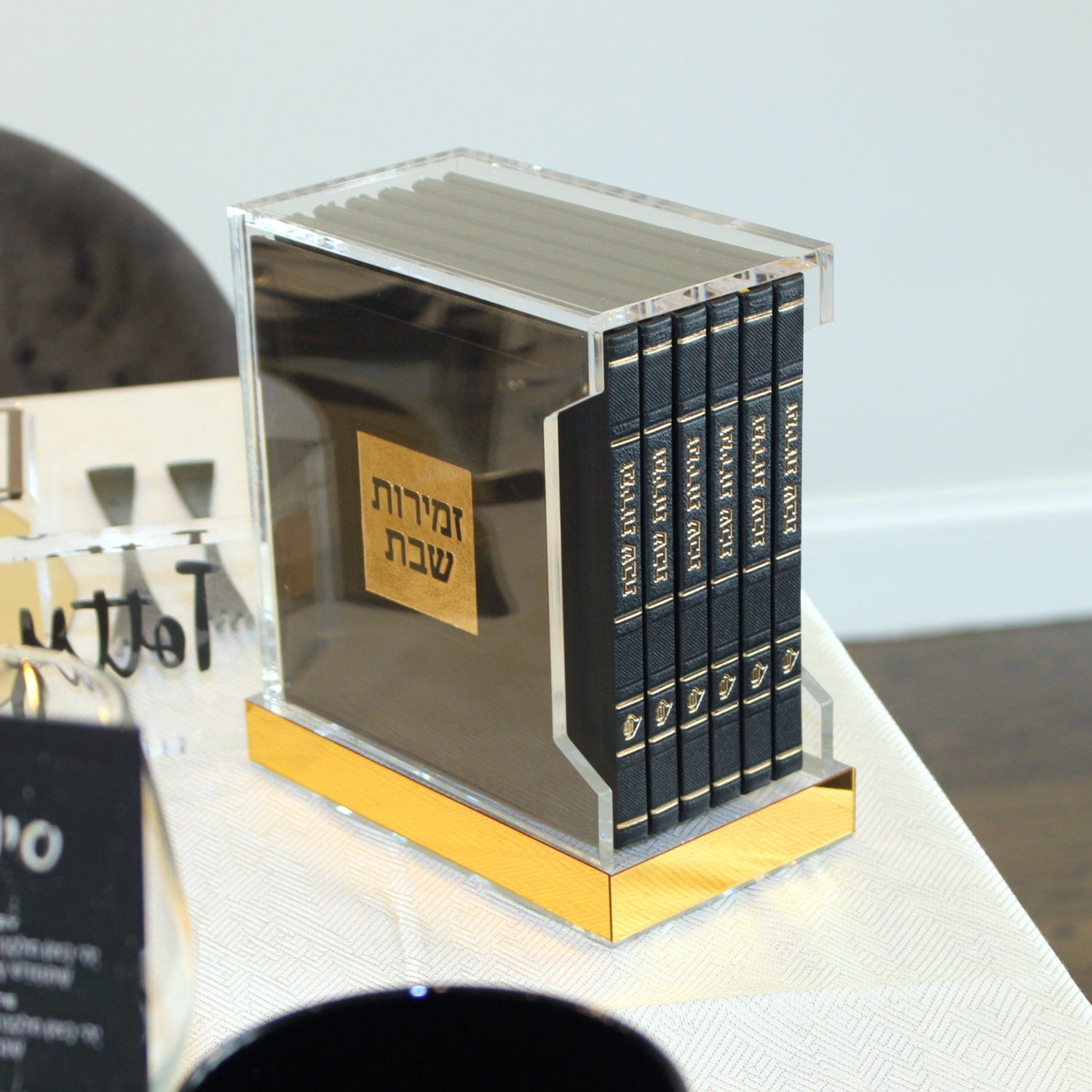 Black & Gold Rosh Hashanah Tablescape - Waterdale Collection