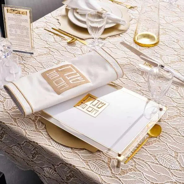 Classic 2.0 Raised Challah Board Waterdale Collection Tray