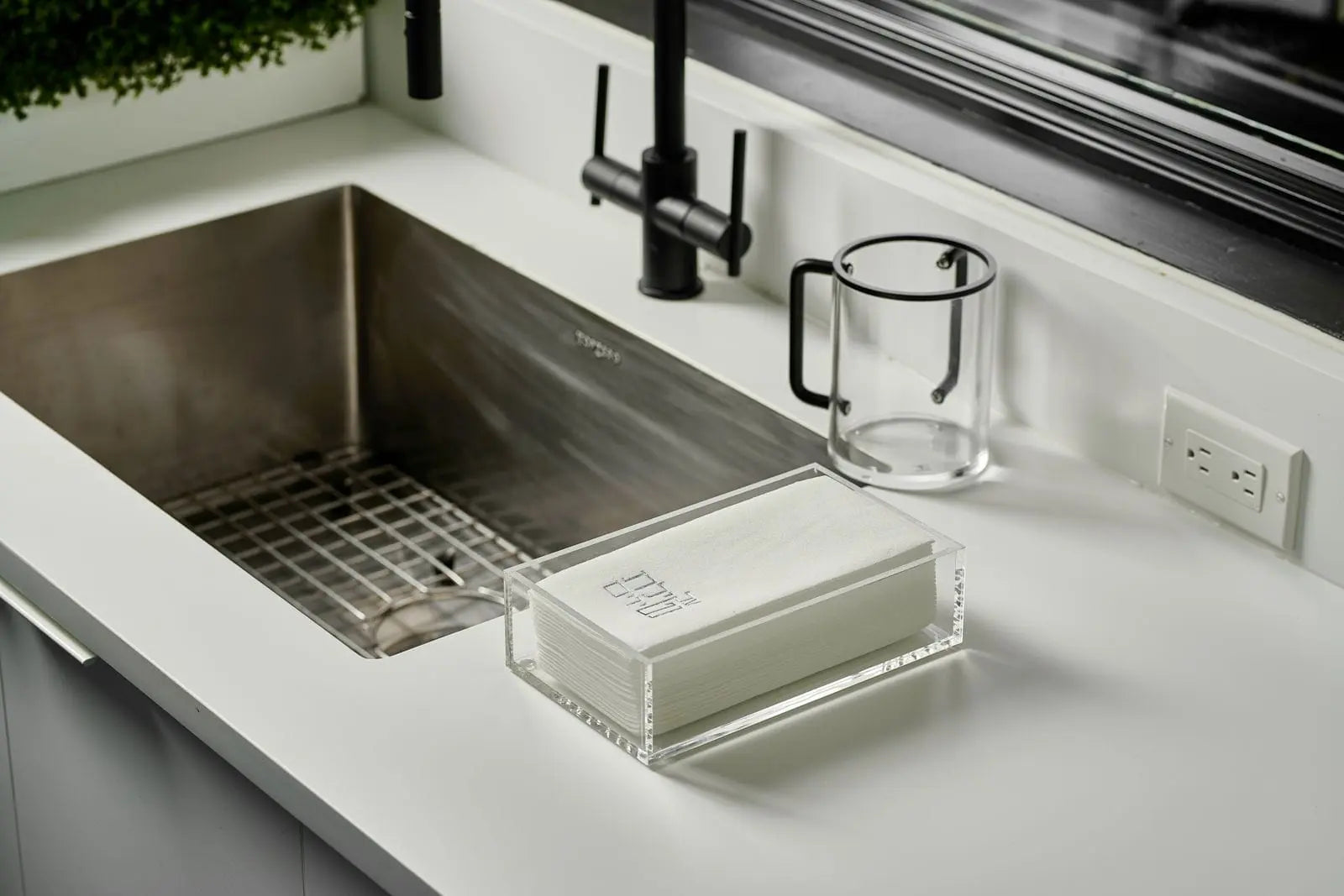 Classic Guest Towel Holder - Waterdale Collection