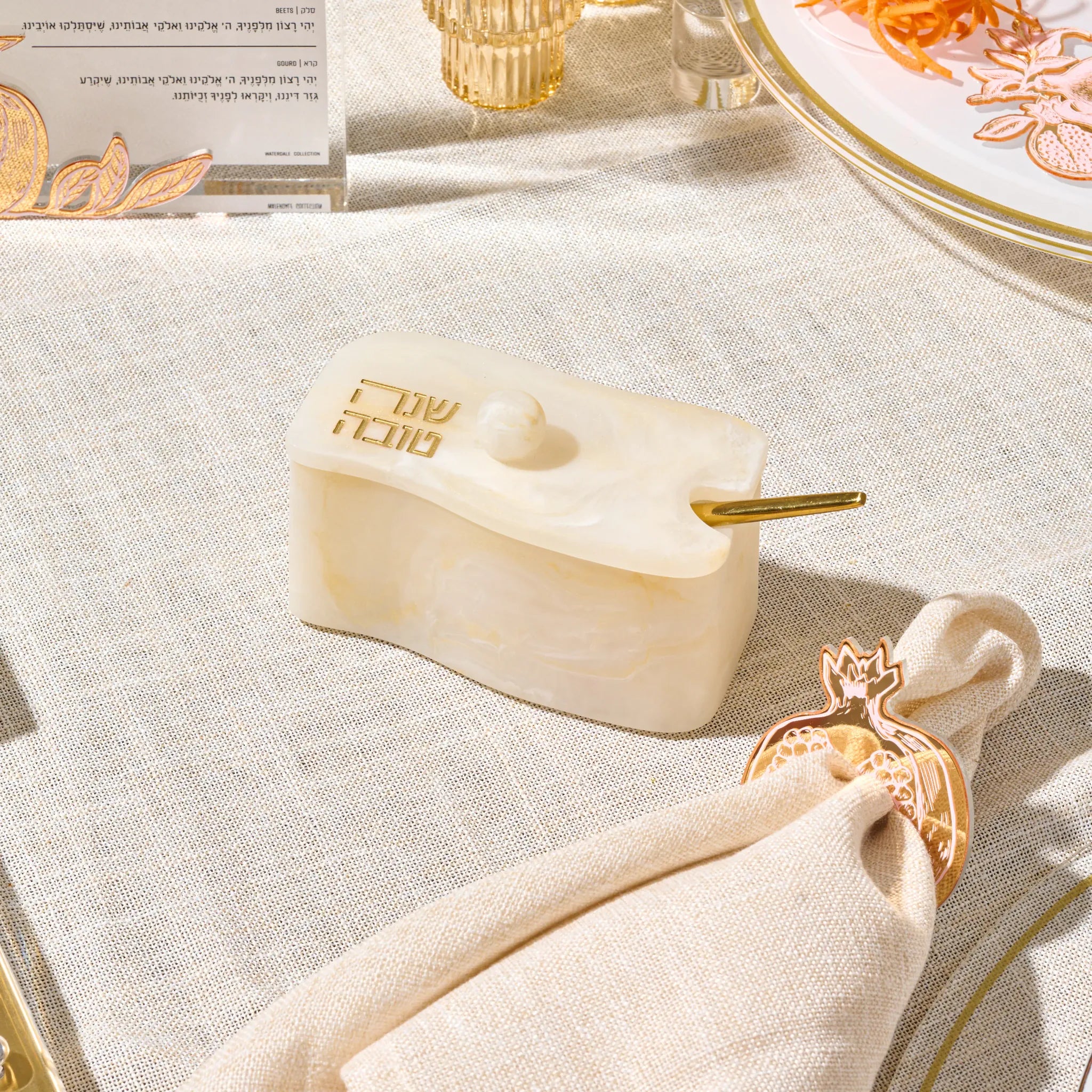 RH-HD-CL-RS-GO Curve Resin Honey Dish Gold