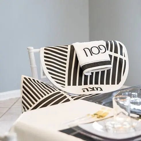 Diagonal Laser Cut Pesach Set - Waterdale Collection