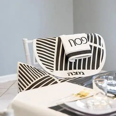 Diagonal Laser Cut Pesach Set - Waterdale Collection