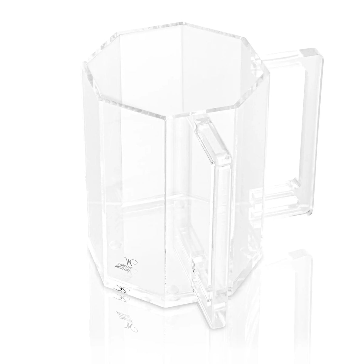 Clear hexagon washing cup with sturdy handle, featuring geometric faceted design for Shabbat and Jewish rituals.