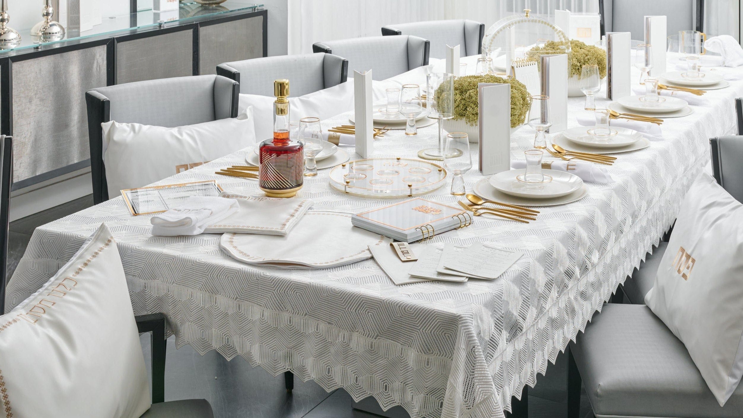 Inspired Pesach 2025 Tablescape