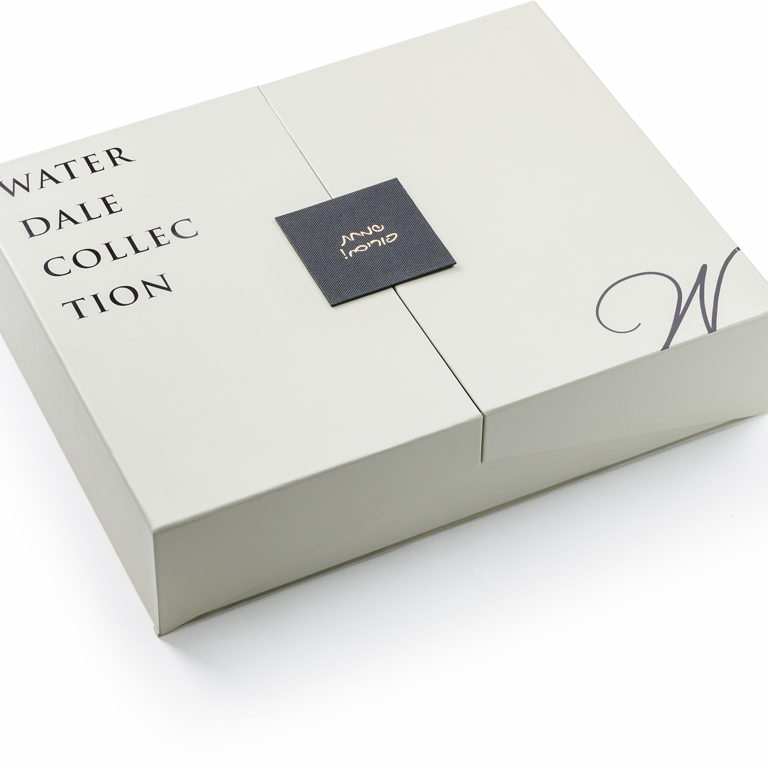 Mishloach Manos - Towel Stand - Waterdale Collection