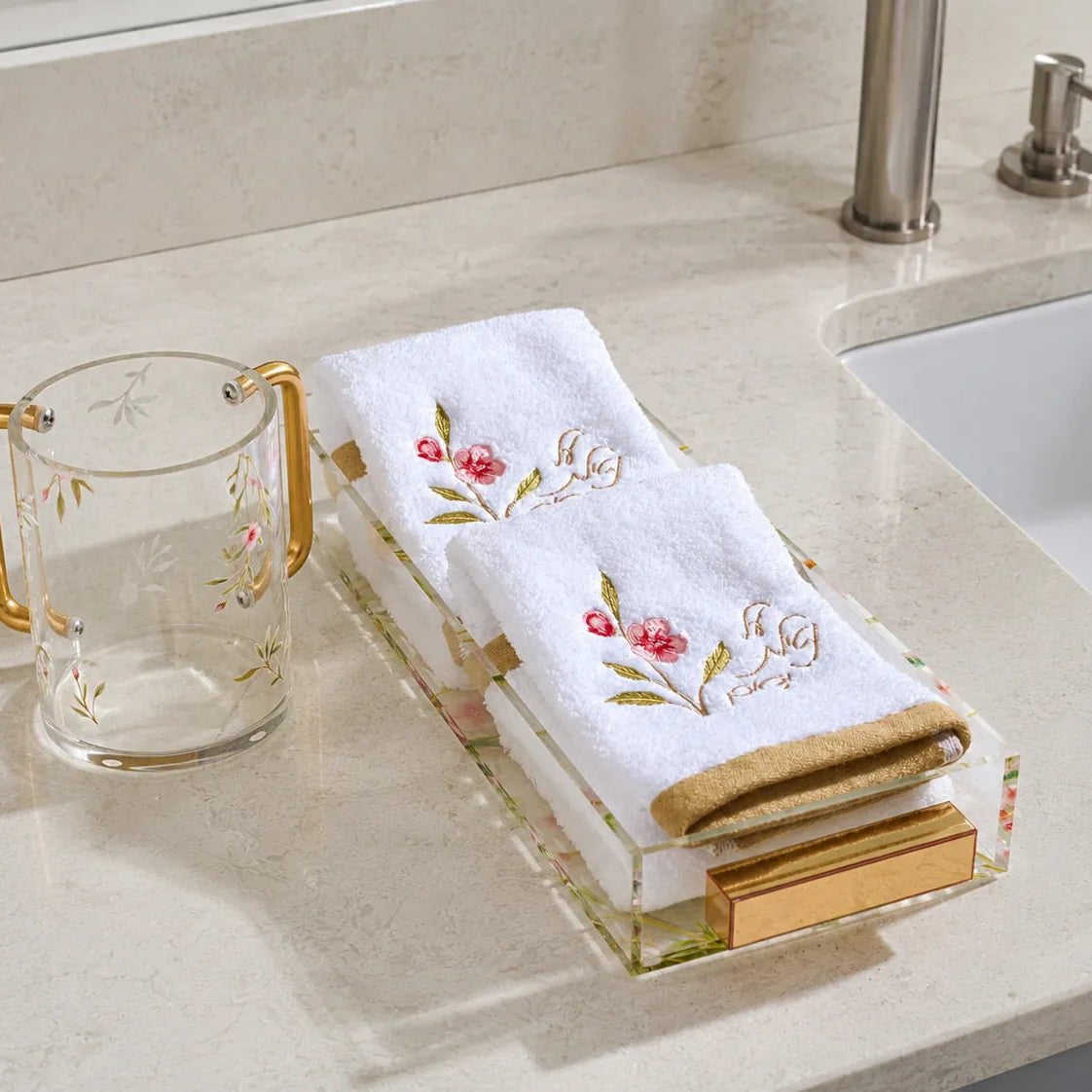 Netilas Yadayim Floral Finger Towel
