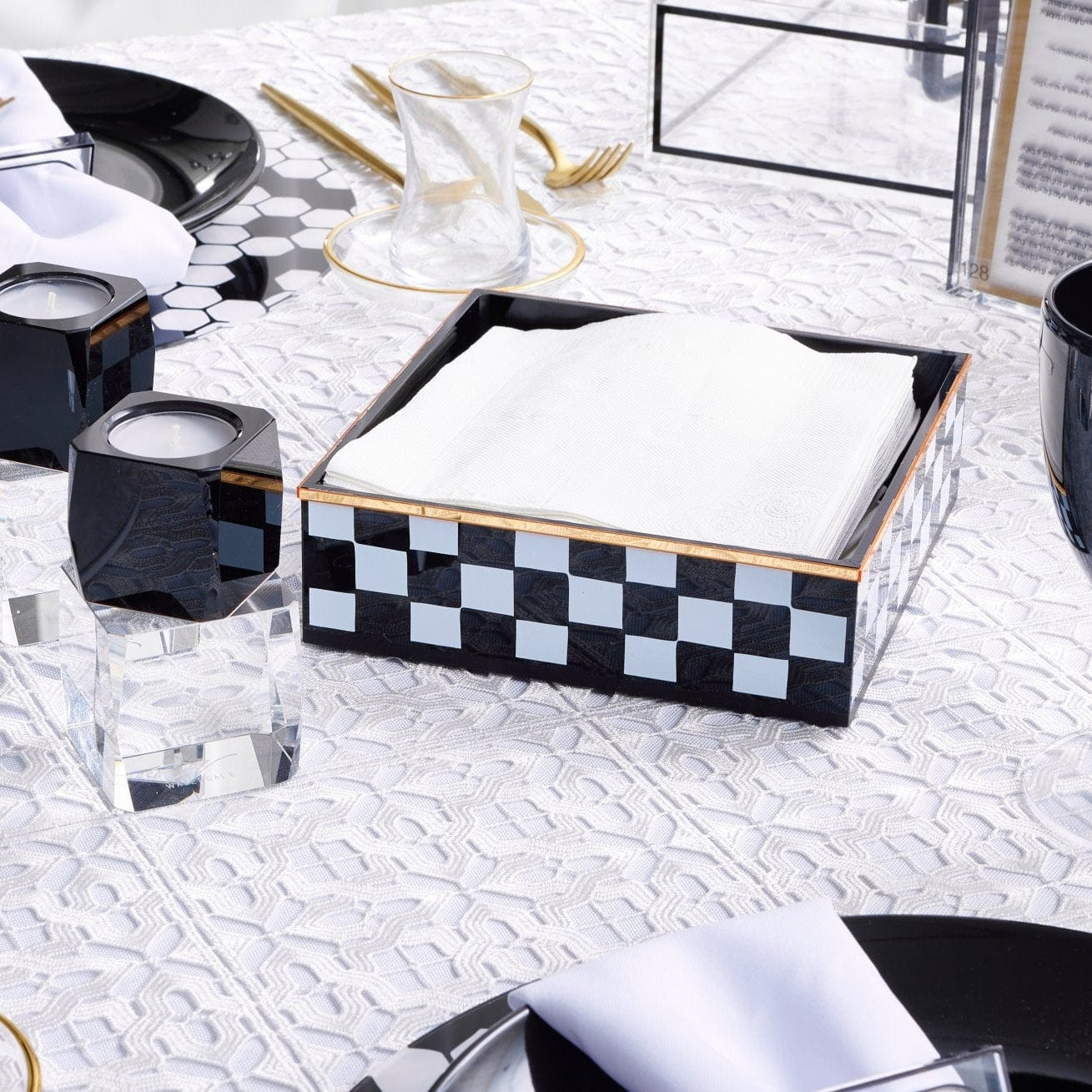 Onyx Pesach 2024 Tablescape - Waterdale Collection