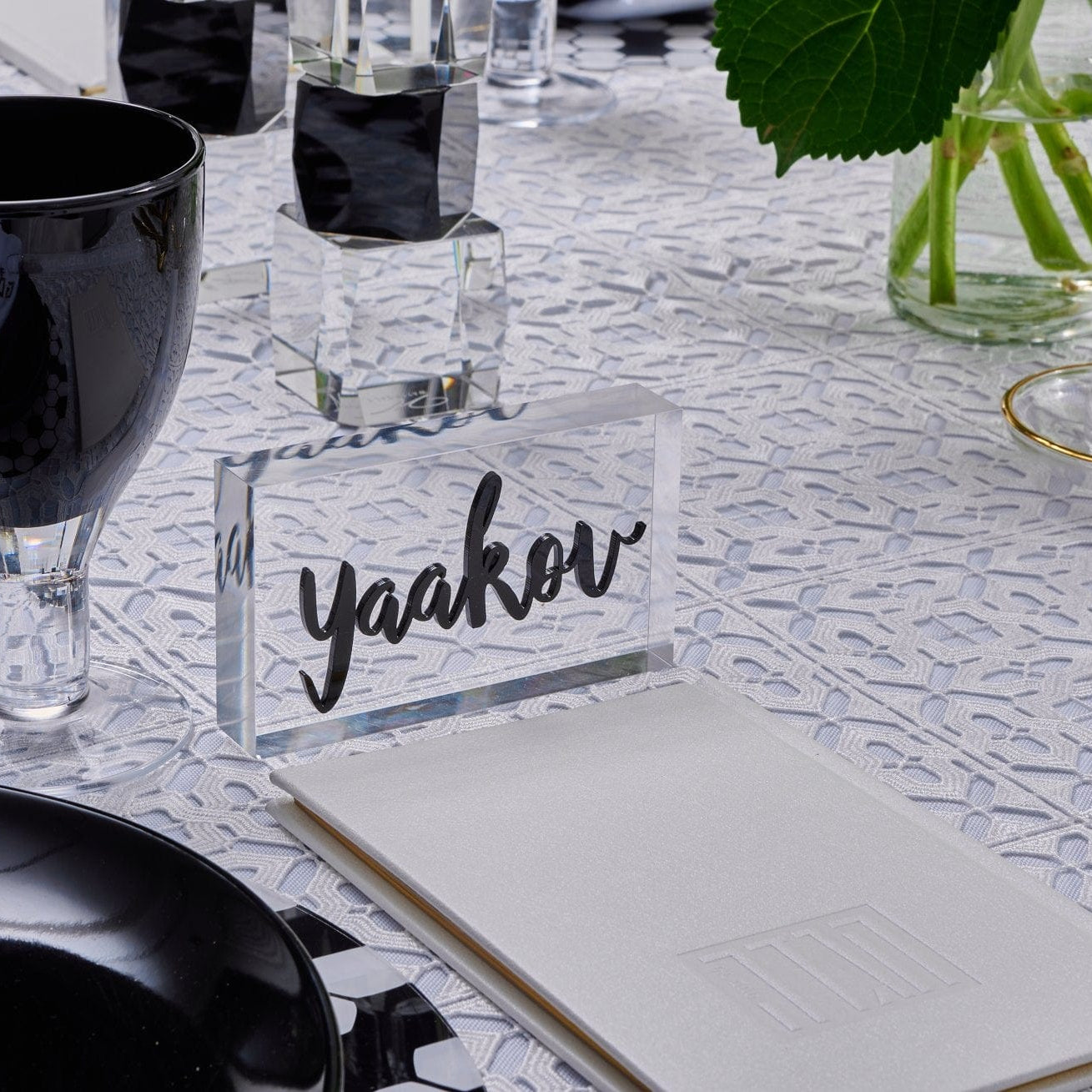 Onyx Pesach 2024 Tablescape - Waterdale Collection