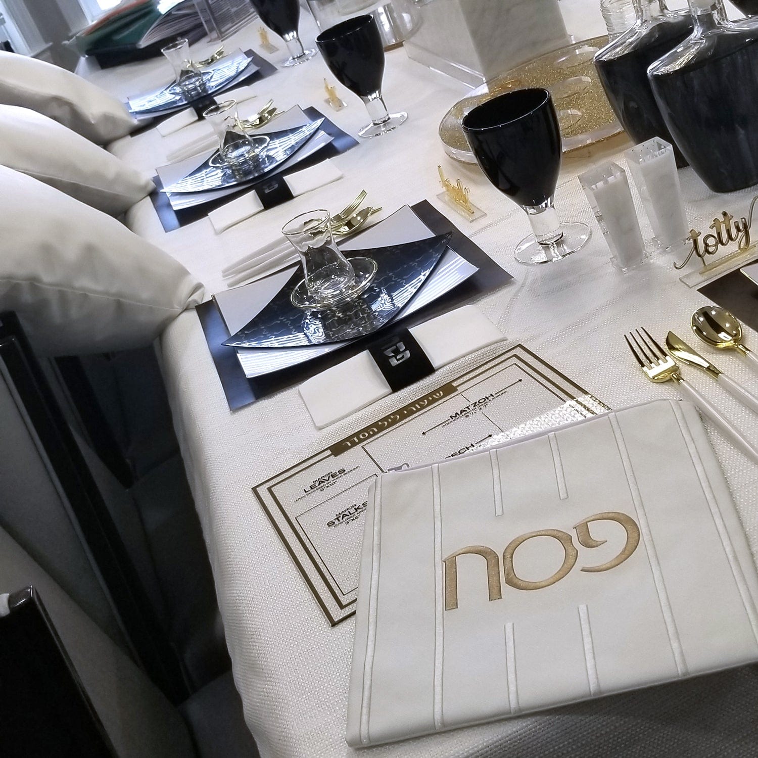 Pesach 2021 Tablescape - Waterdale Collection