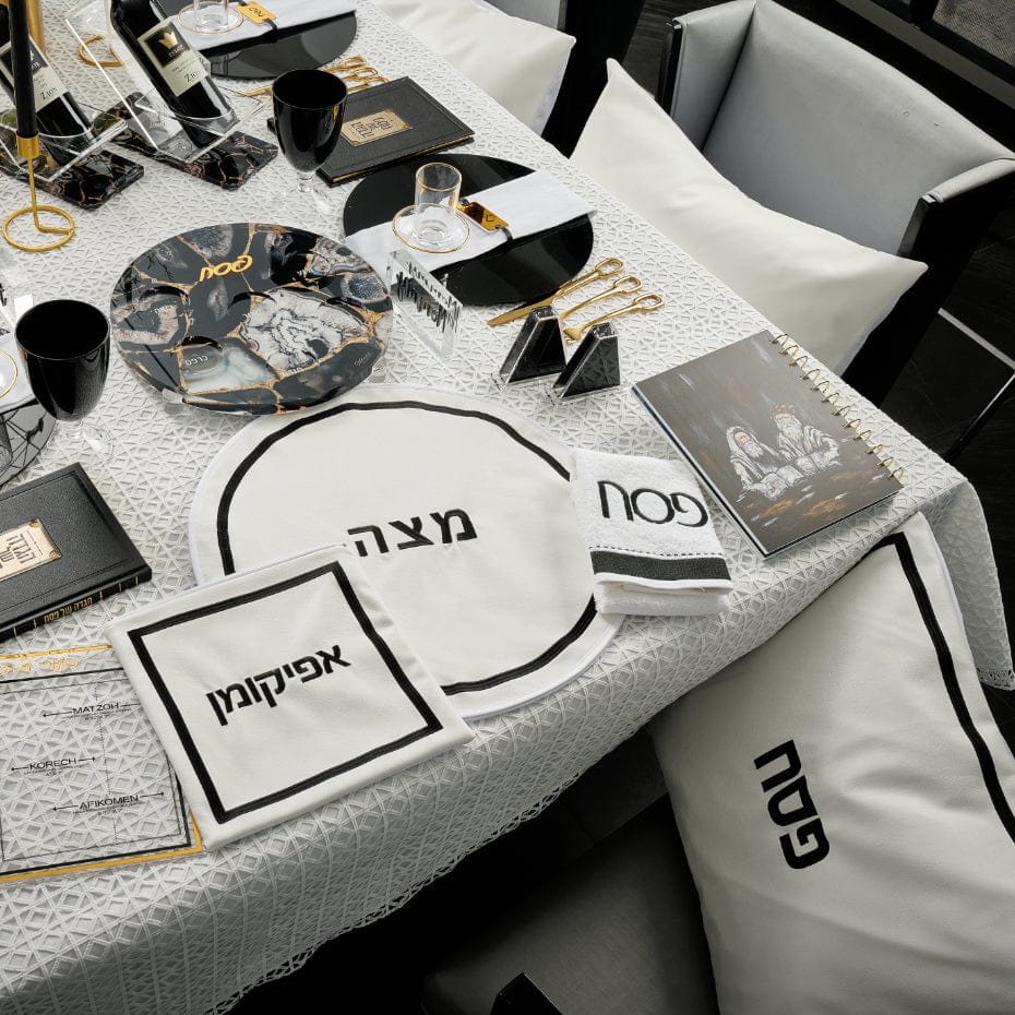 Pesach 2023 Agate Tablescape - Waterdale Collection