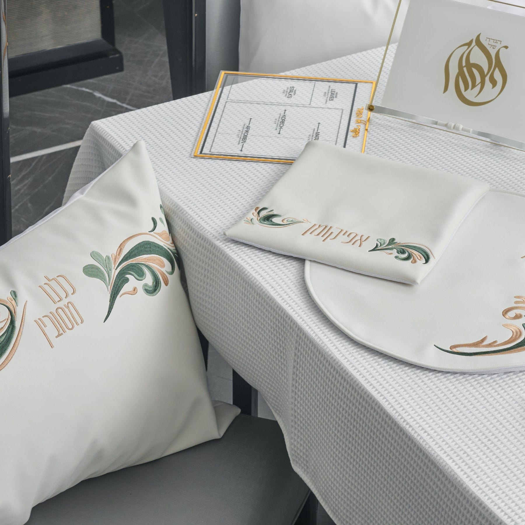 Prestige Pesach Set - Waterdale Collection