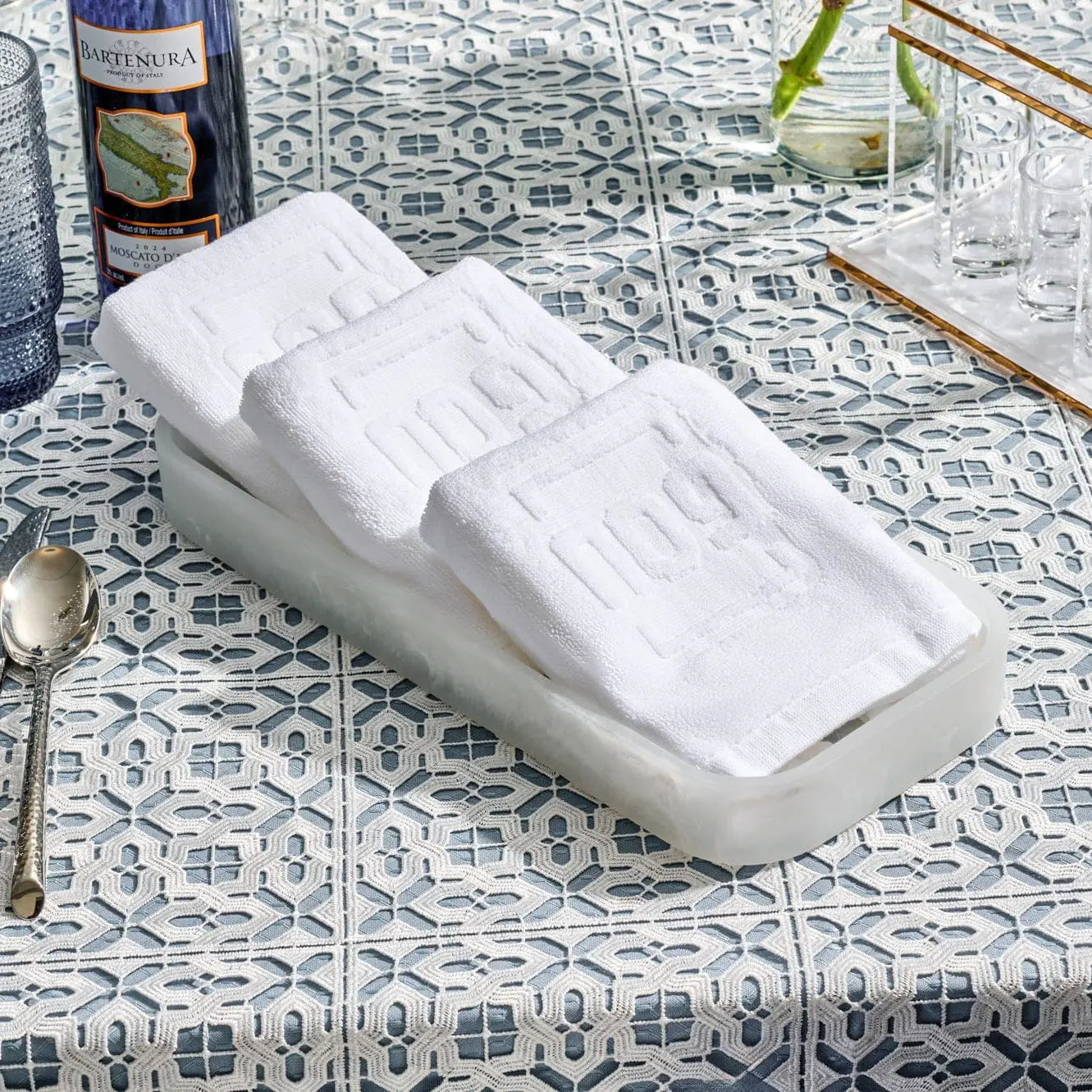 Resin Pesach Towel Tray Set - Waterdale Collection