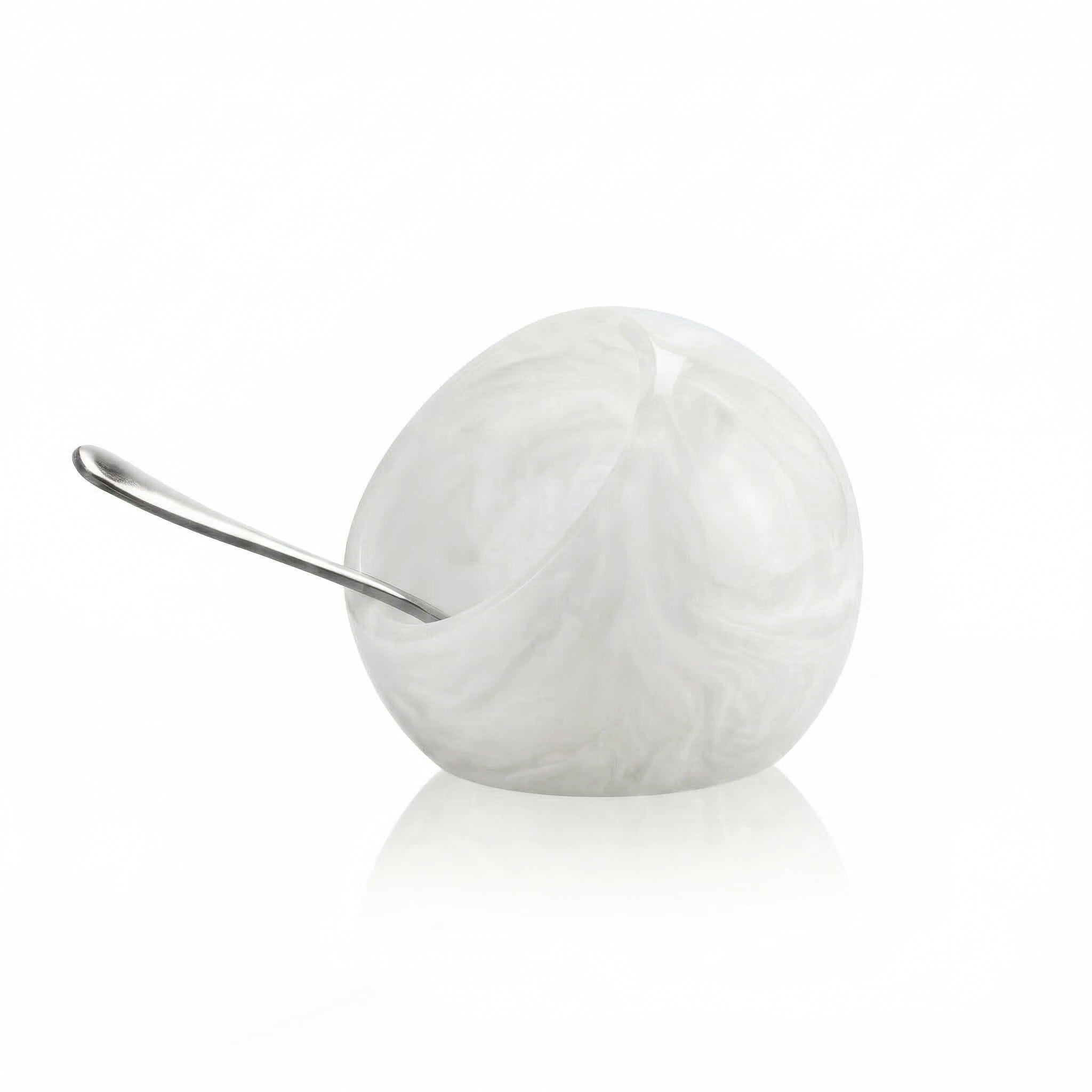 White marble-style resin salt cellar with spoon – Waterdale Collection