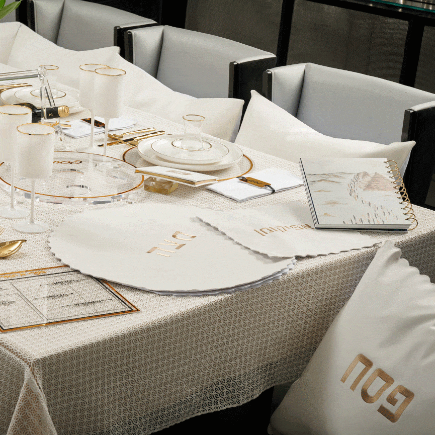 Scalloped Edge Pesach Set - Waterdale Collection