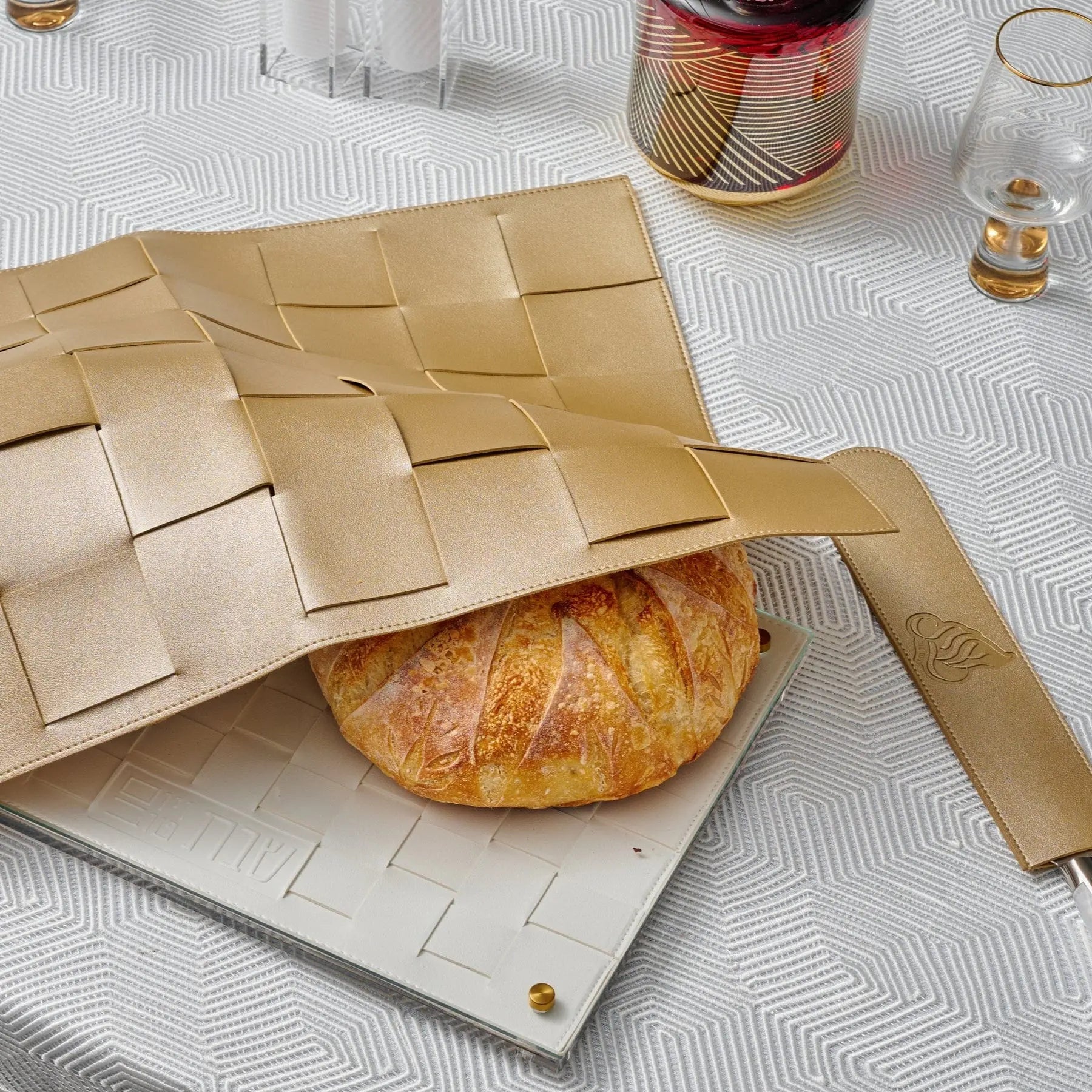 Woven Challah Board - Waterdale Collection