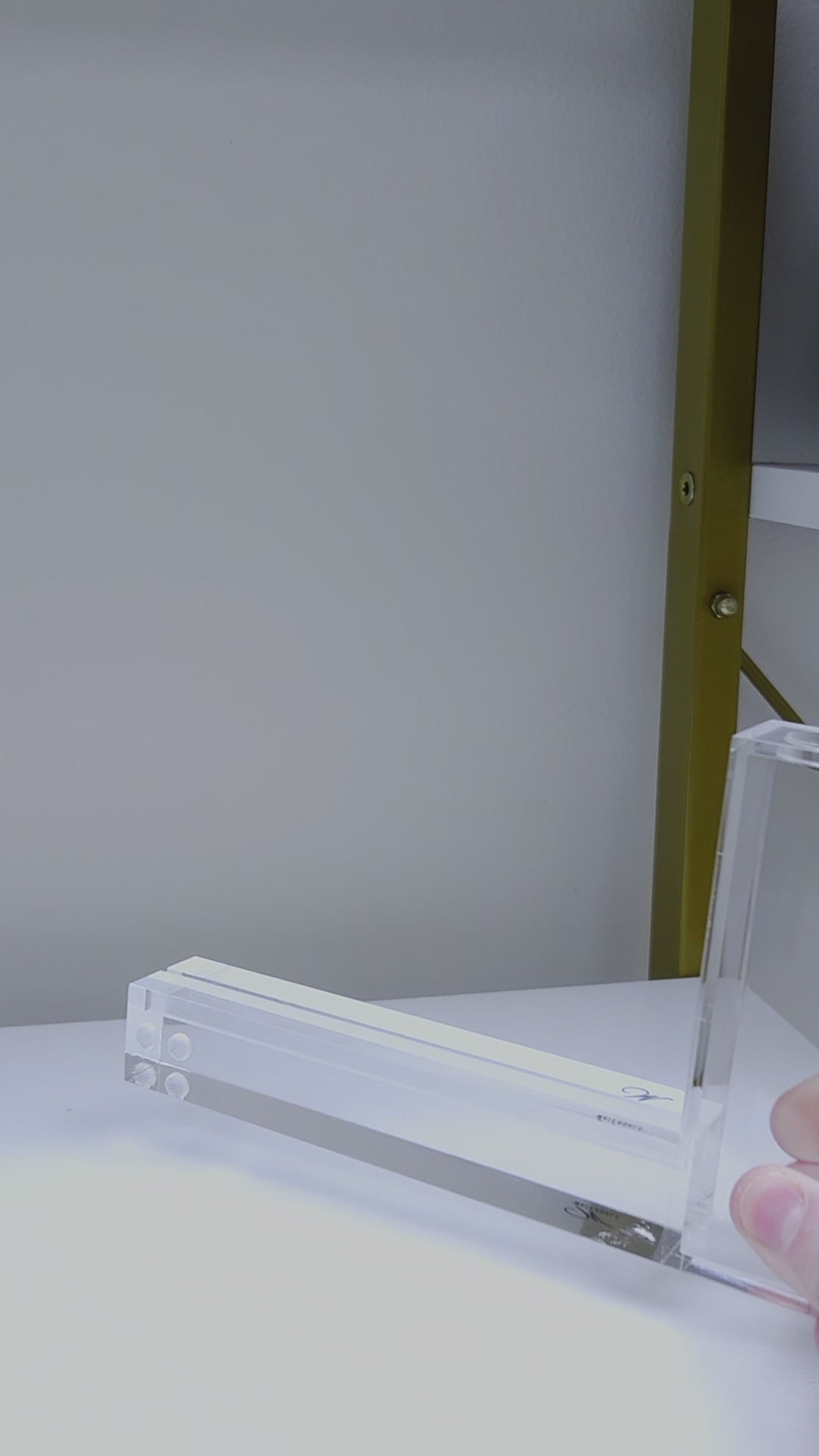 Classic 2.0 Hadlokas Neiros Card With Lighter Video