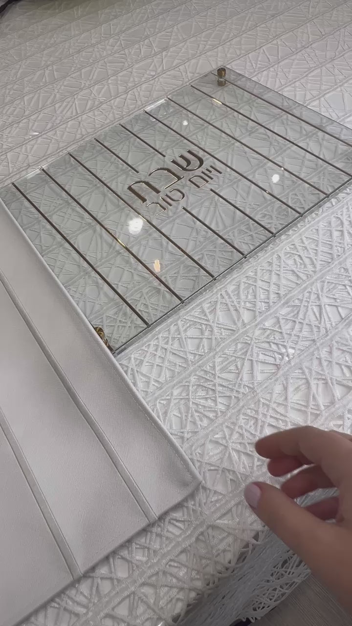 Vertical Challah Board