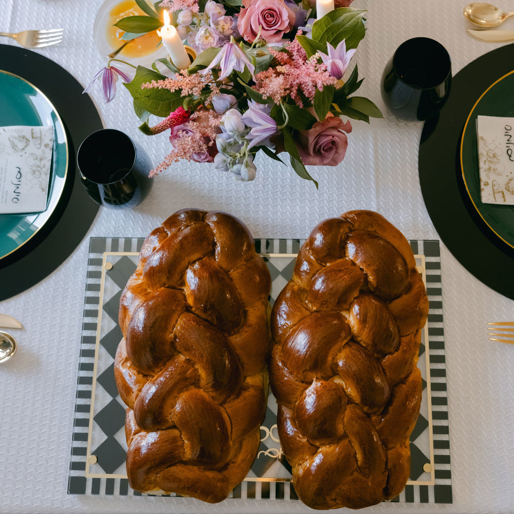 Onyx Challah Board - Waterdale Collection