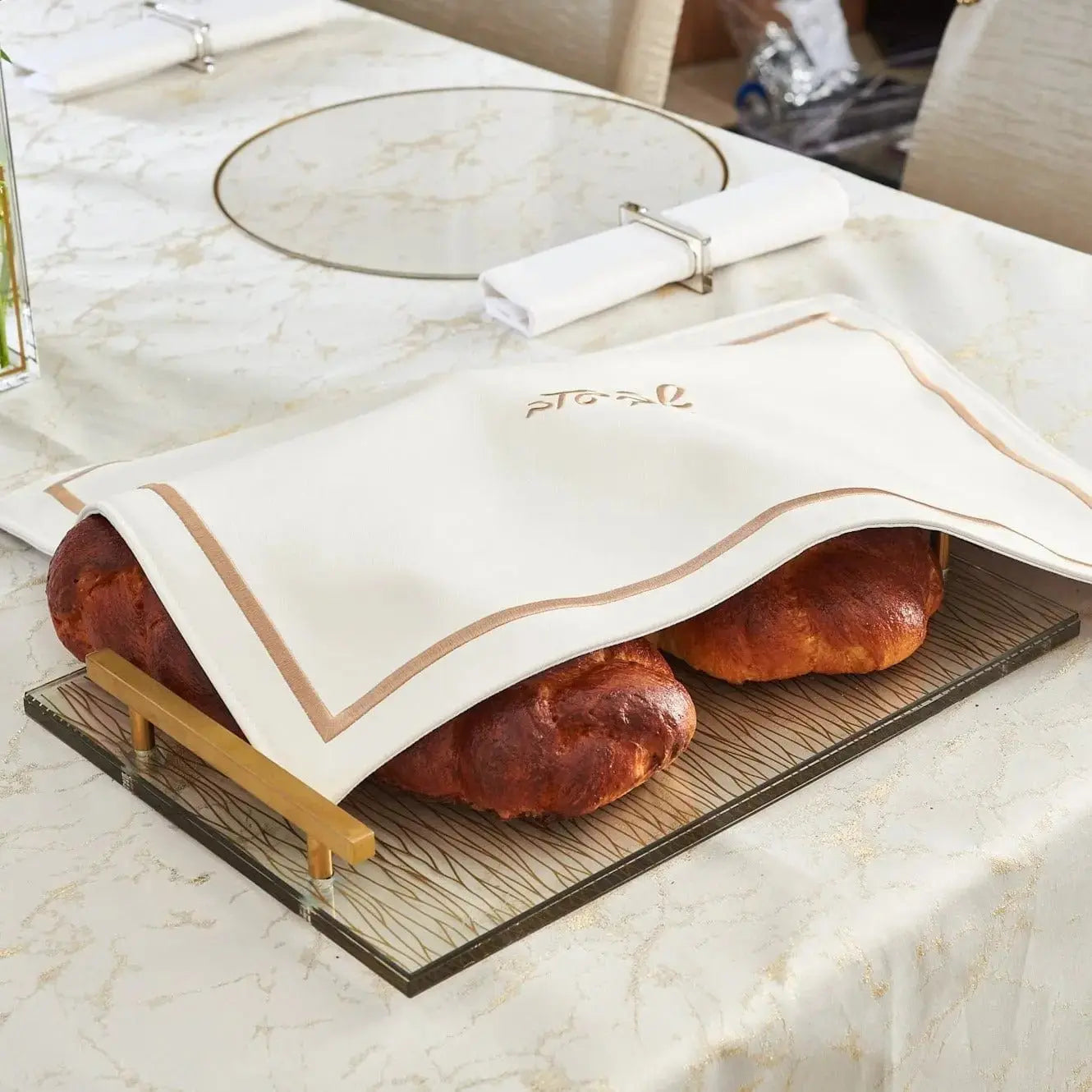 Wave Lucite Challah Board – Waterdale Collection